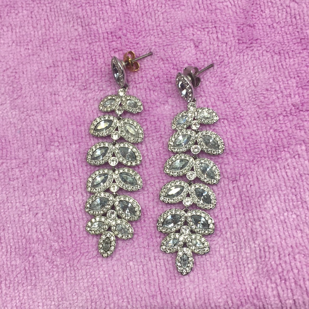 Baron Swallow ski leaves earrings
